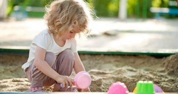 Giochi Montessori da fare in vacanza