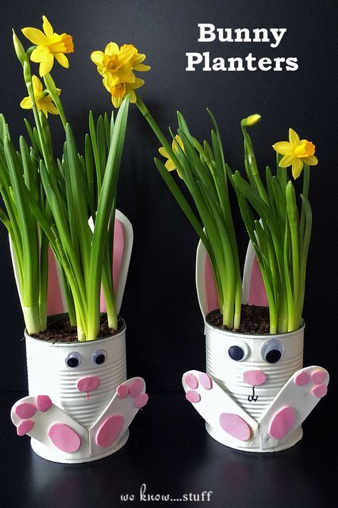 Vasetti fioriti di Pasqua