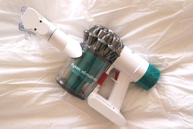 Perché pulire materasso e divani con Dyson V6 MATTRESS