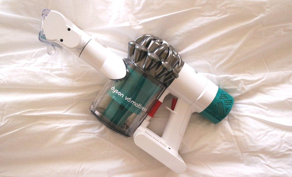Pulire materasso e divani con Dyson V6 MATTRESS