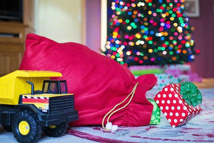Regali Di Natale Per I Figli.Natale Quando Si Hanno Figli 5 Motivi Per Farsi Un Autoregalo