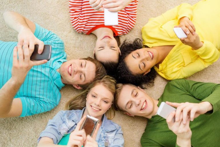 Safer Internet Day: aiutiamo i ragazzi a navigare sereni