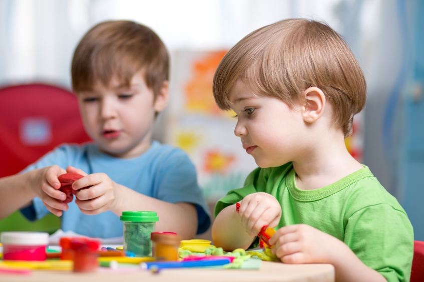 attività da fare quando vengono amici dei figli