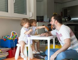 svezzamento gemelli consigli esperienza