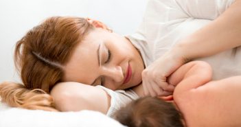Indennità Allattamento: come funzionano i permessi per le mamme lavoratrici riposi allattamento indennità inps