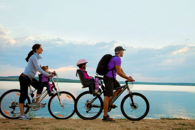 vacanze in bicicletta per famiglie