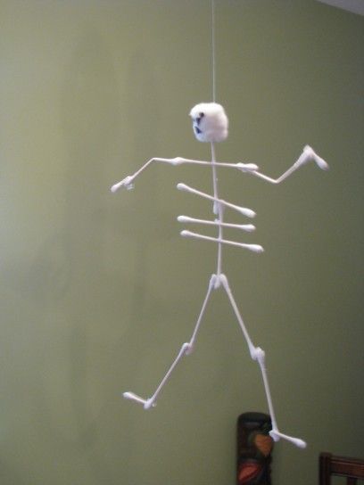 lavoretti halloween scheletrino
