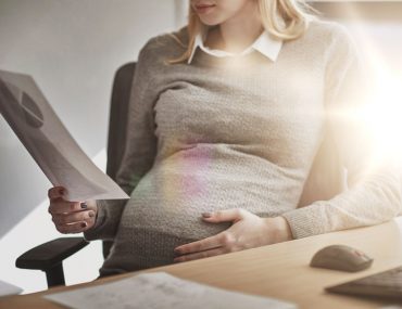congedo maternità a lavoro fino 9 mesi