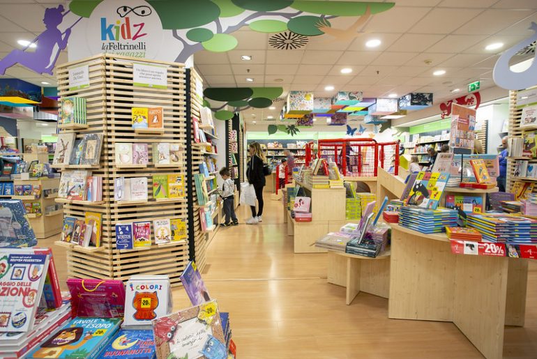 Apre a Roma il nuovo Spazio Kidz laFeltrinelli: dove i bambini possono leggere, sognare e sperimentare!